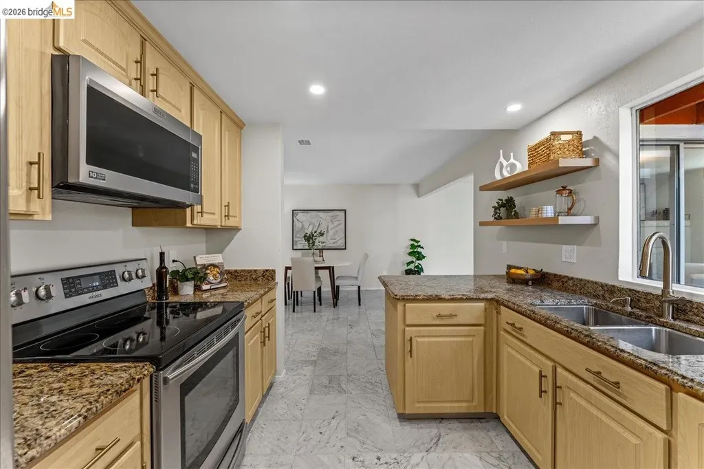 858 Coral Ridge Circle Rodeo CA 94572