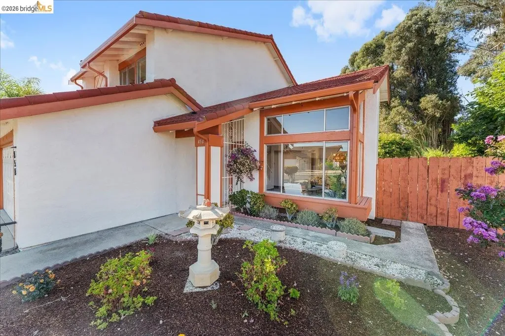 858 Coral Ridge Circle Rodeo CA 94572