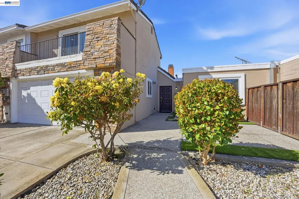 33253 Lake Pyramid Street Fremont CA 94555