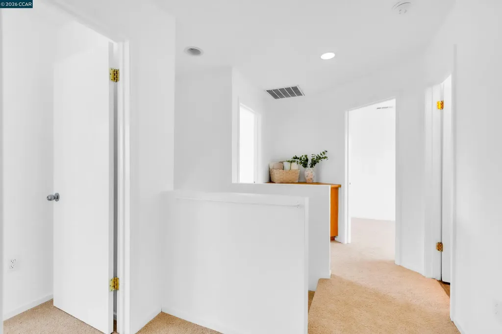 712 Daniels Avenue Vallejo CA 94590