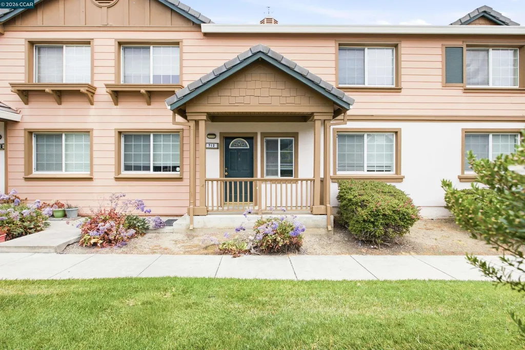 712 Daniels Avenue Vallejo CA 94590