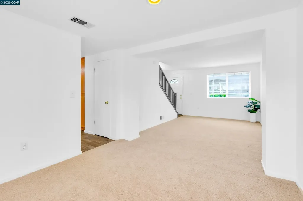 712 Daniels Avenue Vallejo CA 94590