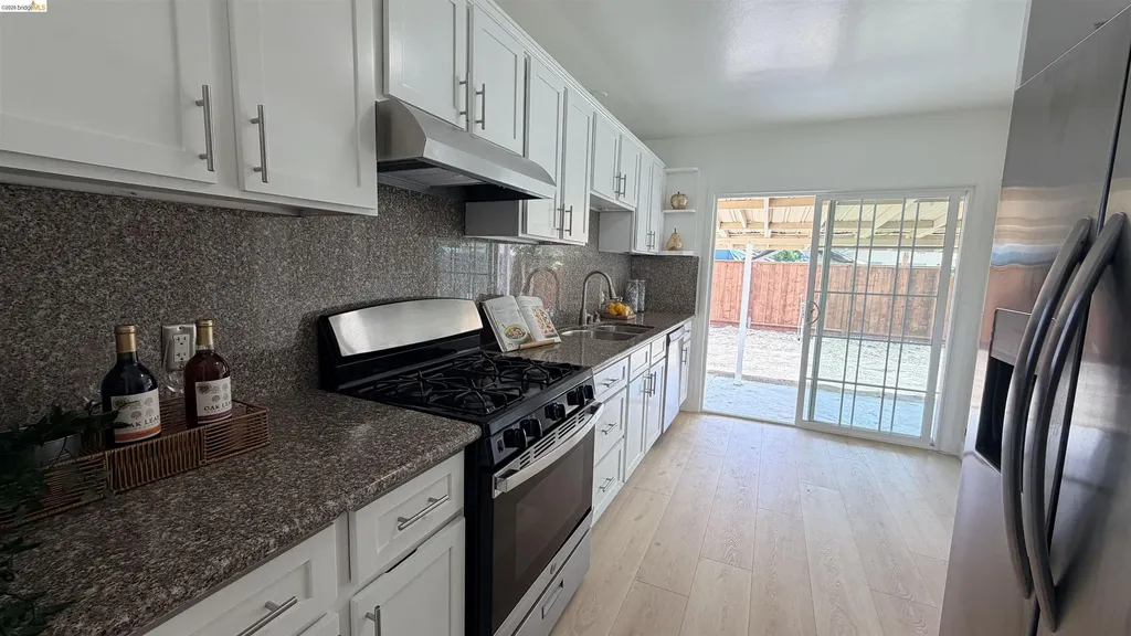 954 Folsom Avenue Hayward CA 94544
