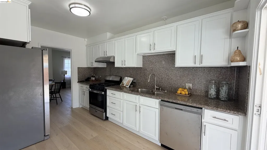 954 Folsom Avenue Hayward CA 94544