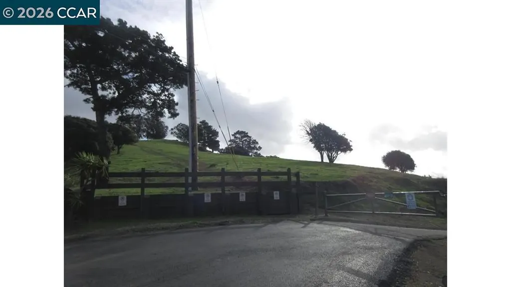 0 Crest Avenue Richmond CA 94801