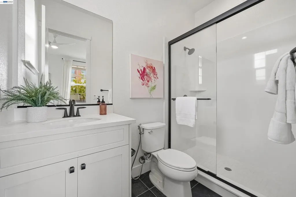 37592 Sea Bank Street Newark CA 94560