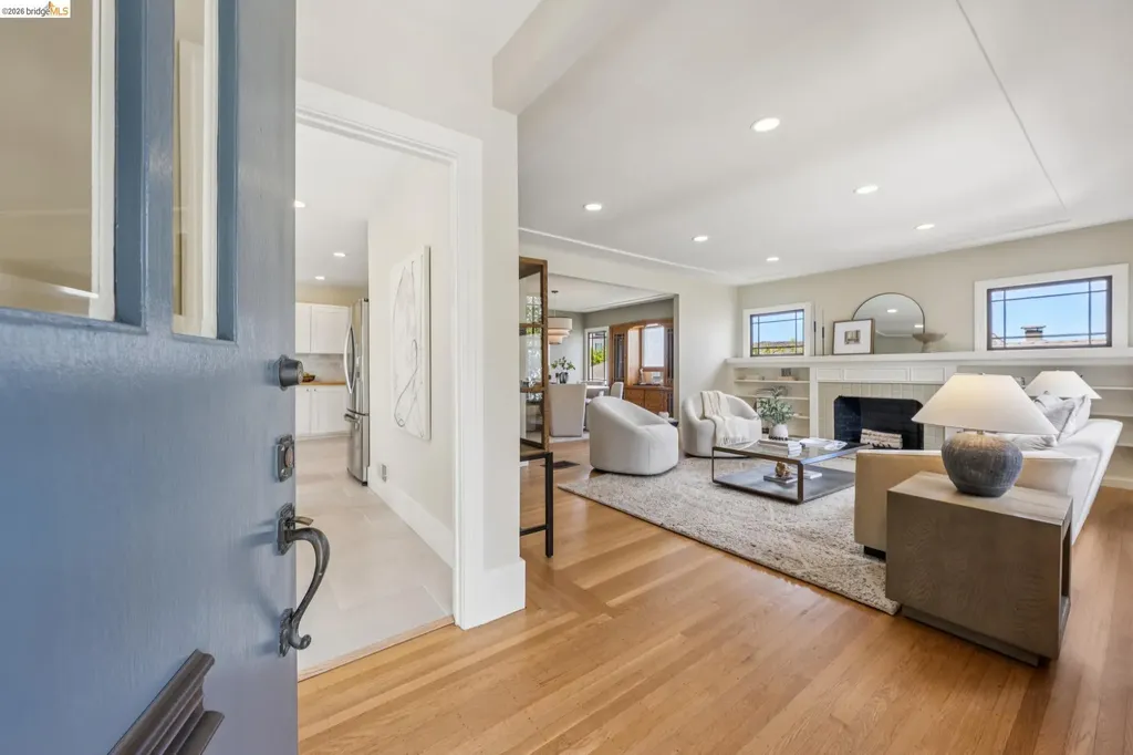 4630 Edgewood Avenue Oakland CA 94602