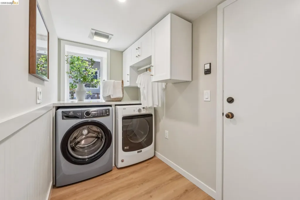 4630 Edgewood Avenue Oakland CA 94602
