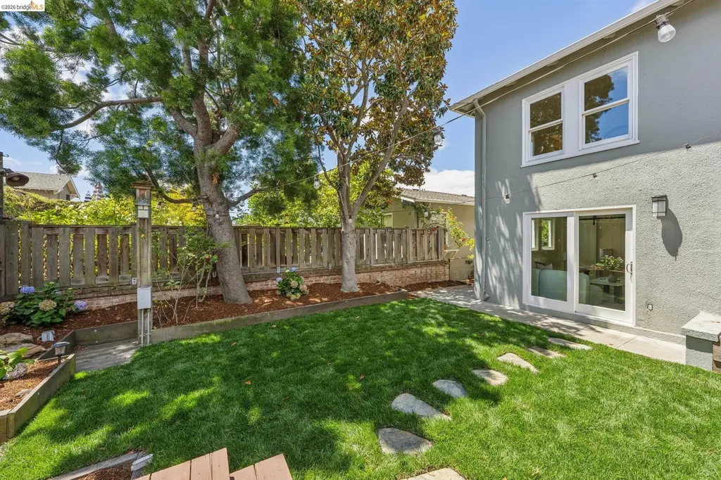 4630 Edgewood Avenue Oakland CA 94602