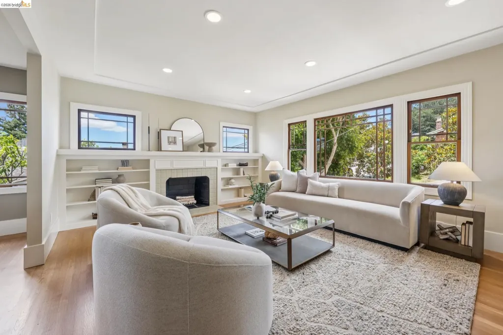 4630 Edgewood Avenue Oakland CA 94602