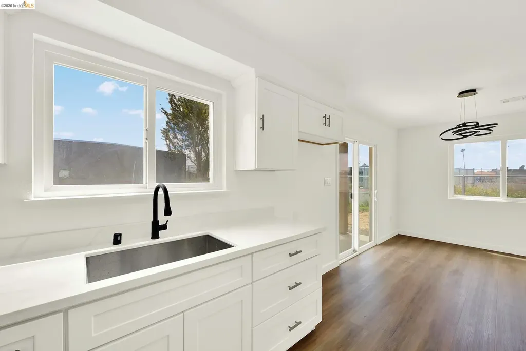 2764 10th Street San Pablo CA 94806