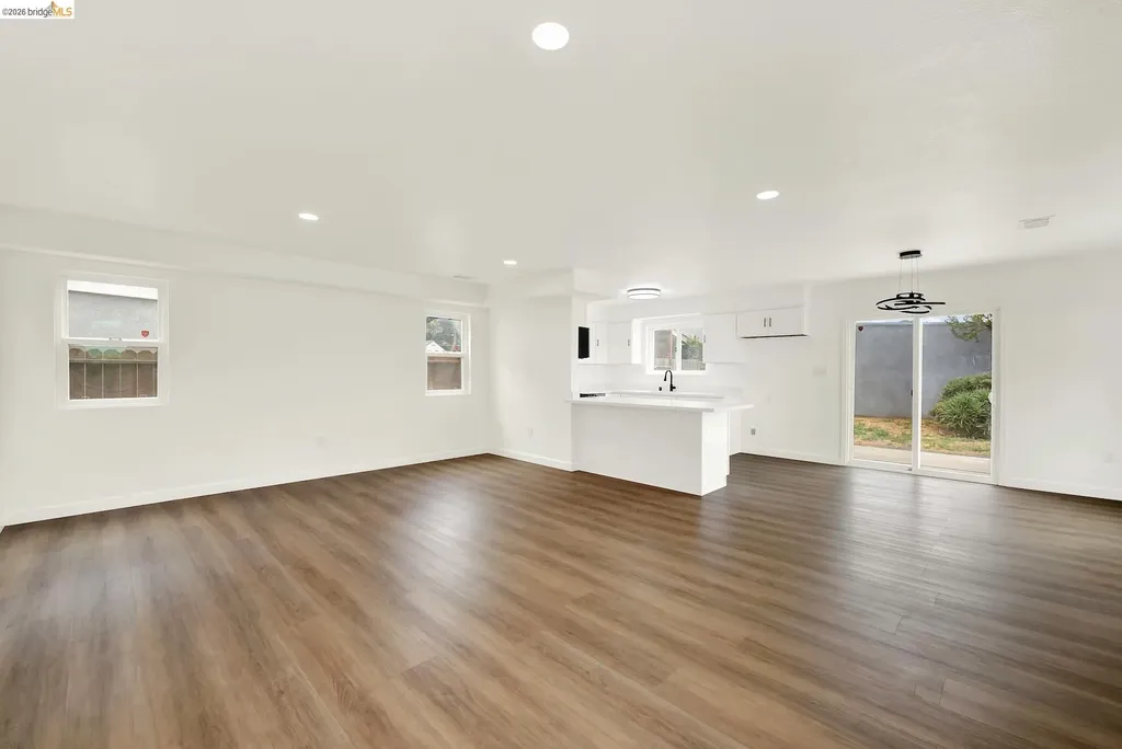 2764 10th Street San Pablo CA 94806
