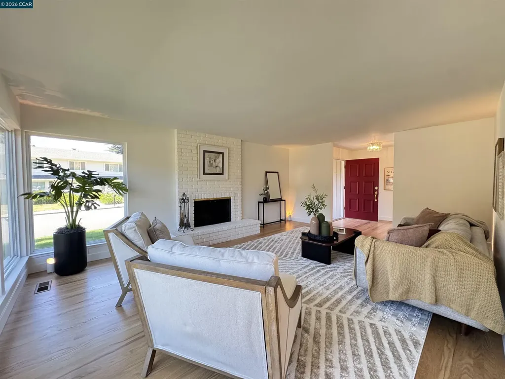 432 Deerfield Drive Moraga CA 94556