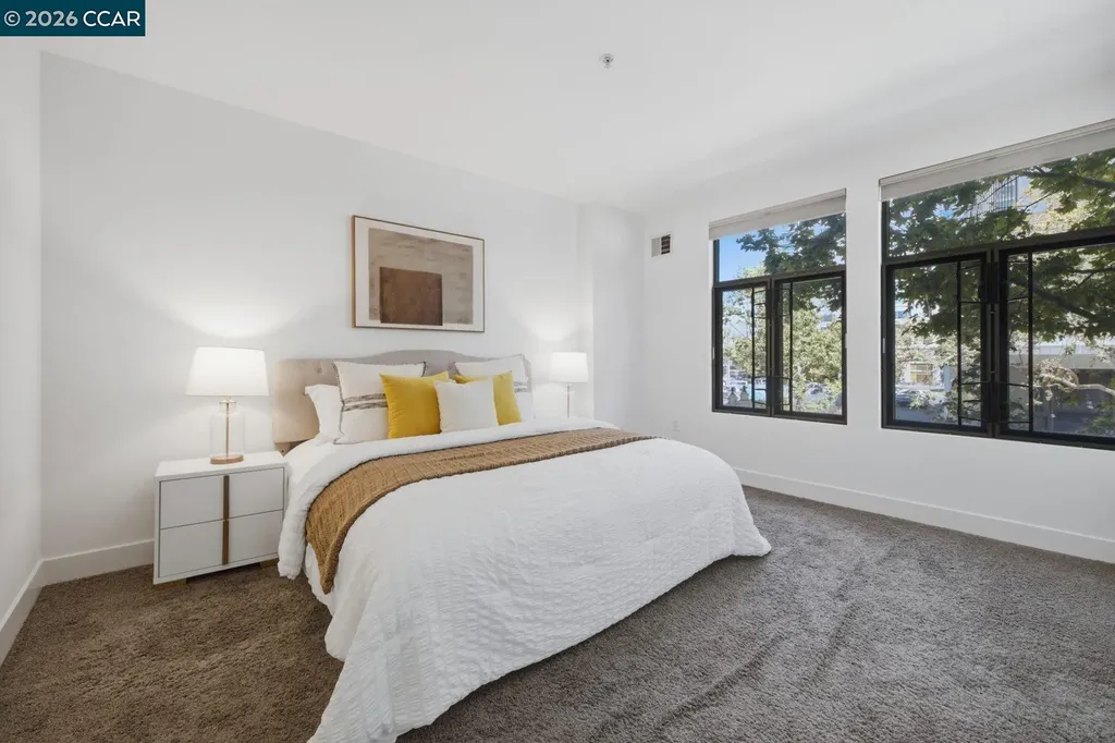 438 Grand Avenue Oakland CA 94612