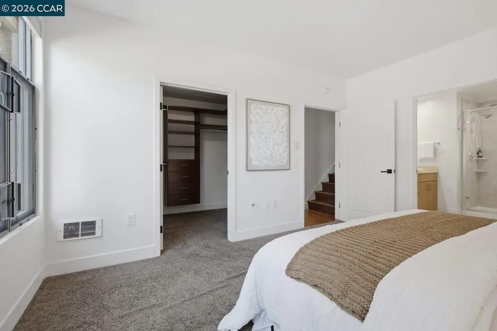 438 Grand Avenue Oakland CA 94612