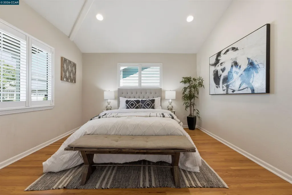 6 Moss Court Napa CA 94558
