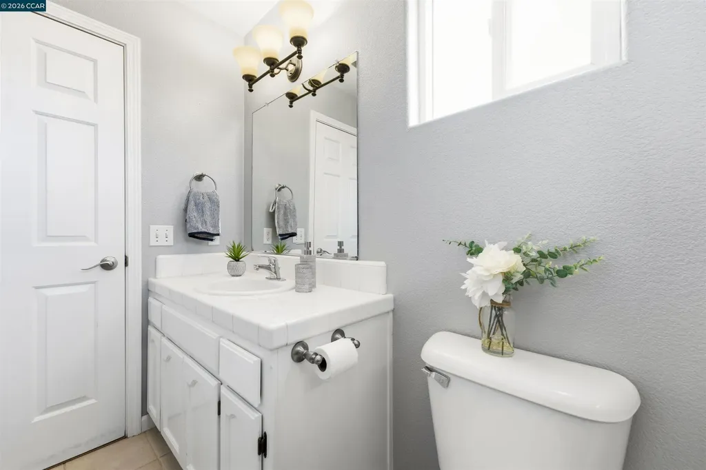 6 Moss Court Napa CA 94558