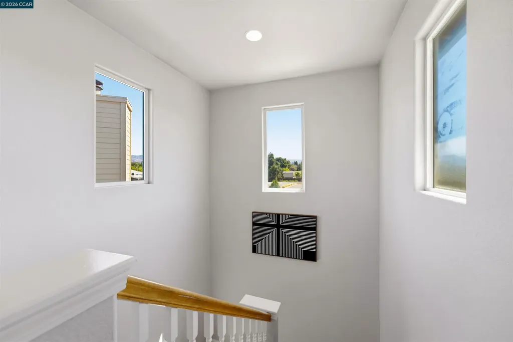 6 Moss Court Napa CA 94558