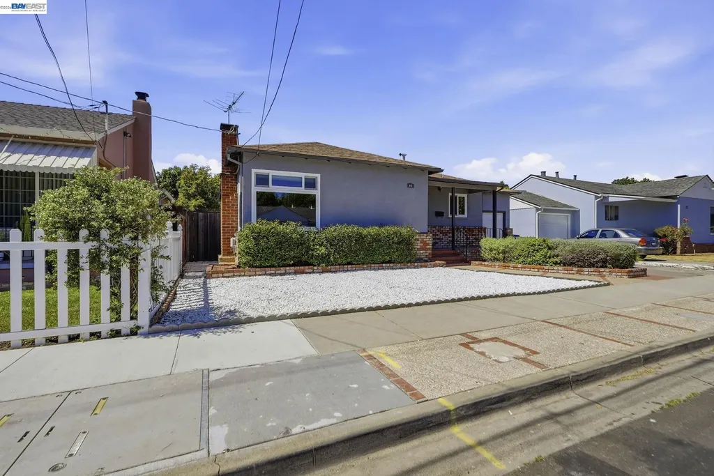 973 Phillips Way Hayward CA 94541