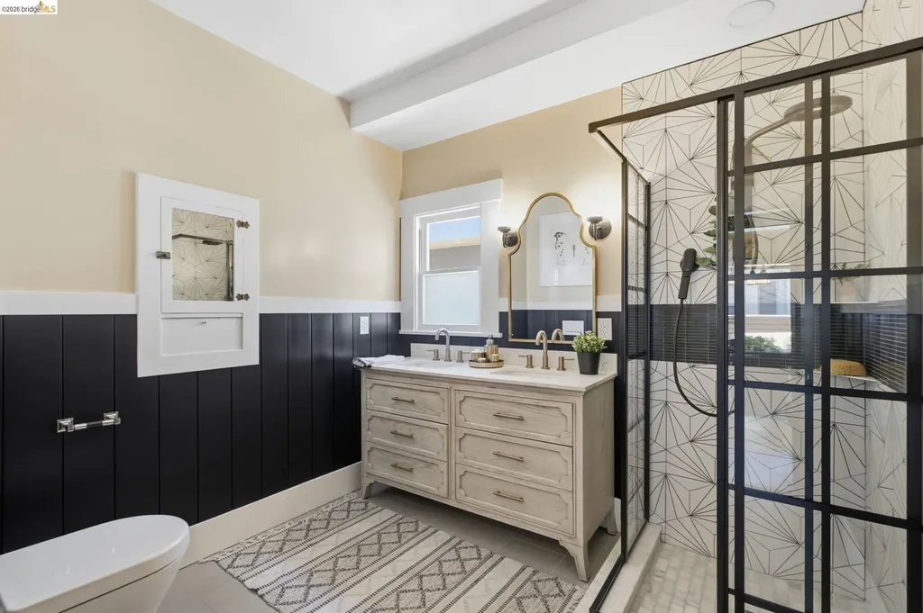 1504 Verdi Street Alameda CA 94501