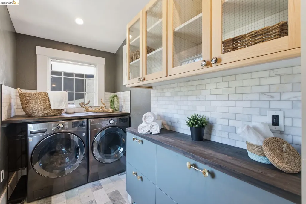 1504 Verdi Street Alameda CA 94501