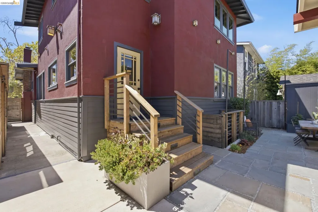 1504 Verdi Street Alameda CA 94501