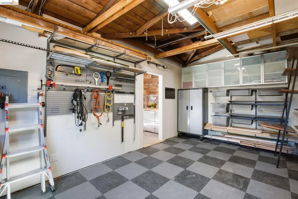 1504 Verdi Street Alameda CA 94501