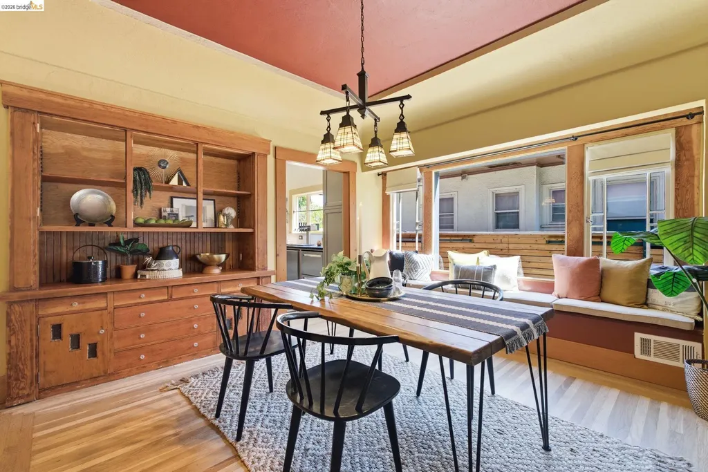 1504 Verdi Street Alameda CA 94501
