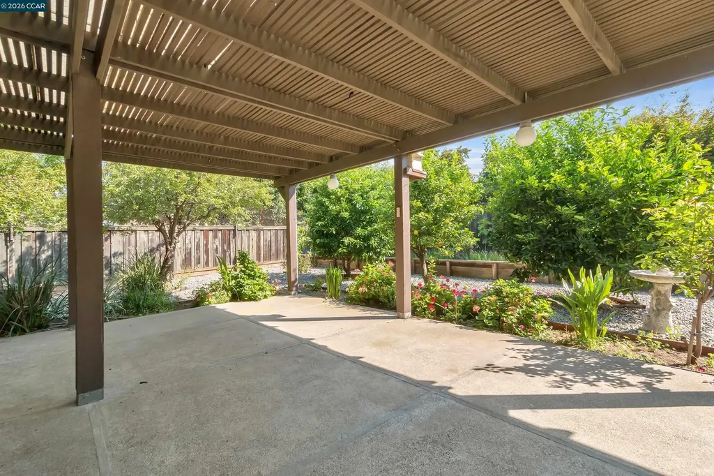 332 Downham Court Walnut Creek CA 94598