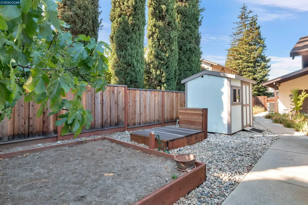 332 Downham Court Walnut Creek CA 94598