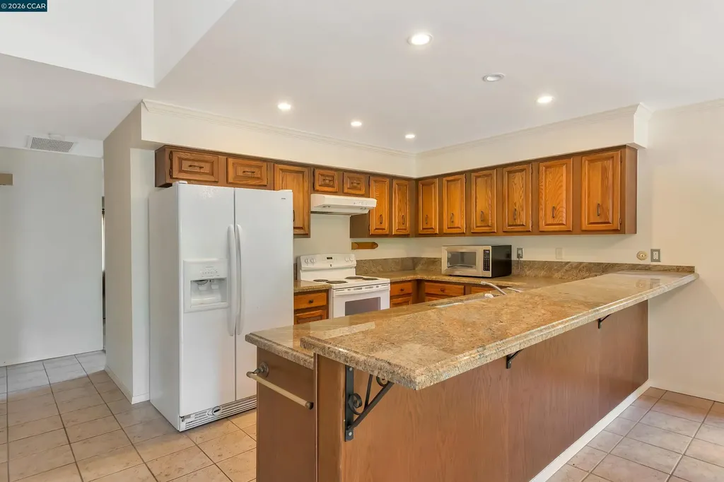 332 Downham Court Walnut Creek CA 94598