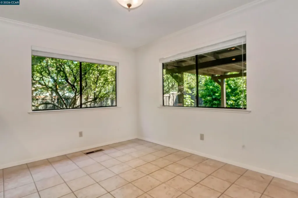 332 Downham Court Walnut Creek CA 94598