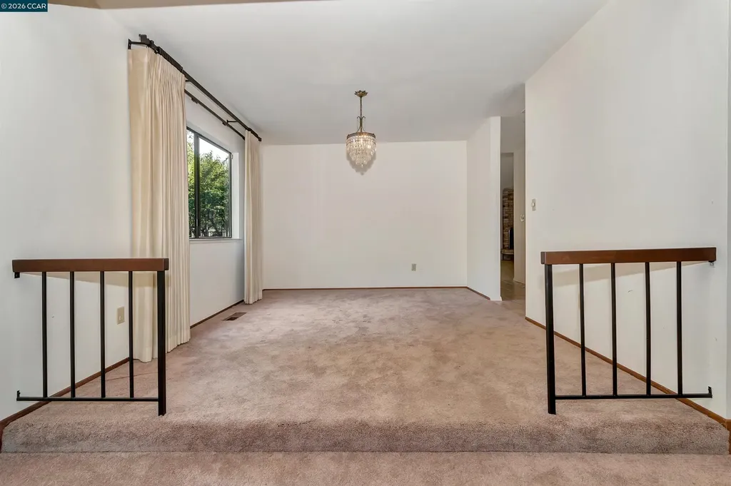 332 Downham Court Walnut Creek CA 94598
