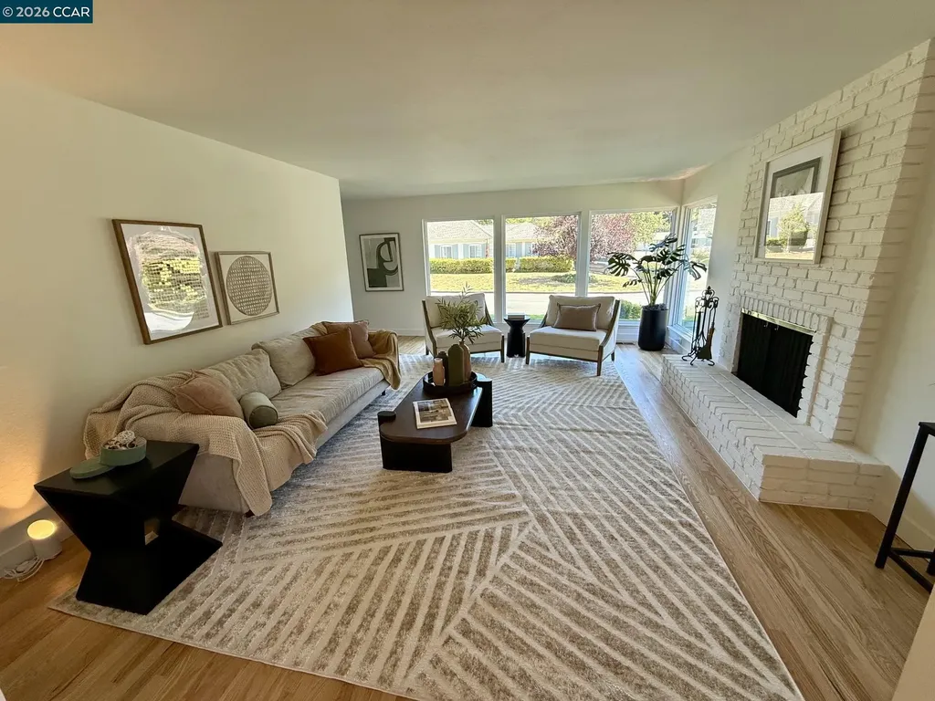 423 Deerfield Drive Moraga CA 94556