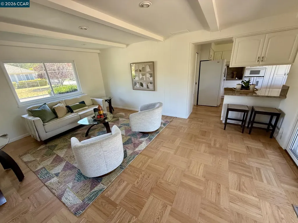 423 Deerfield Drive Moraga CA 94556