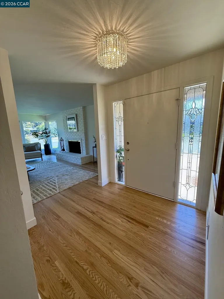 423 Deerfield Drive Moraga CA 94556