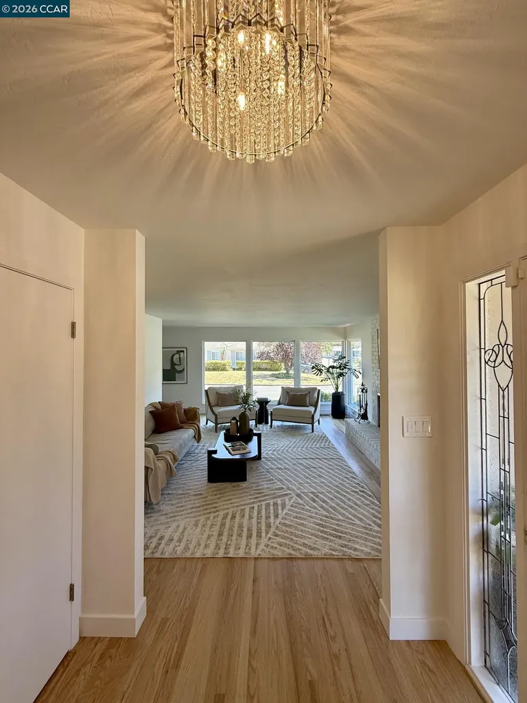 423 Deerfield Drive Moraga CA 94556