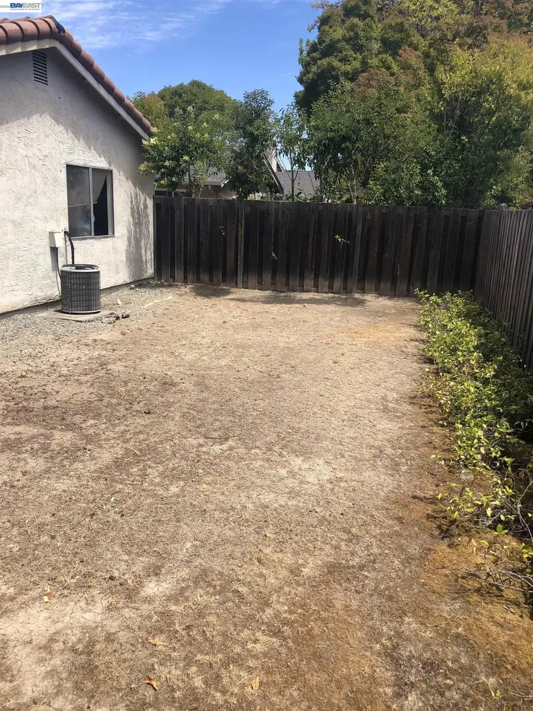 25 Pamplona San Ramon CA 94583