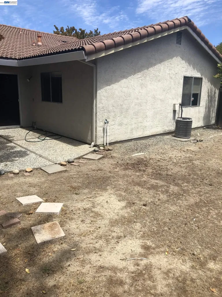 25 Pamplona San Ramon CA 94583