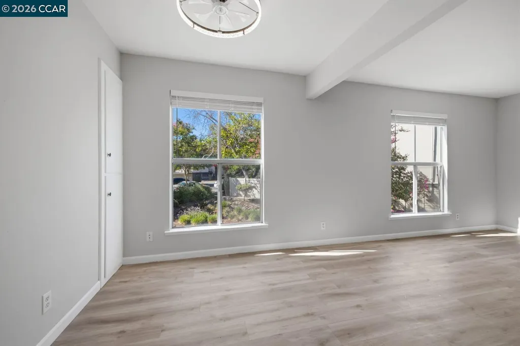 2037 Sierra Road Concord CA 94518