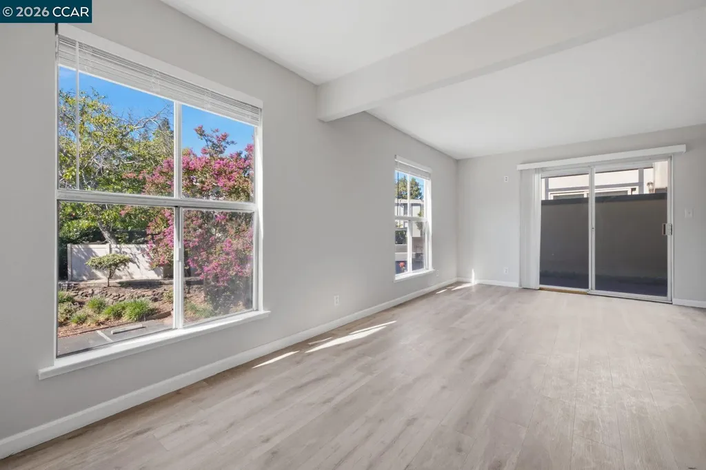 2037 Sierra Road Concord CA 94518