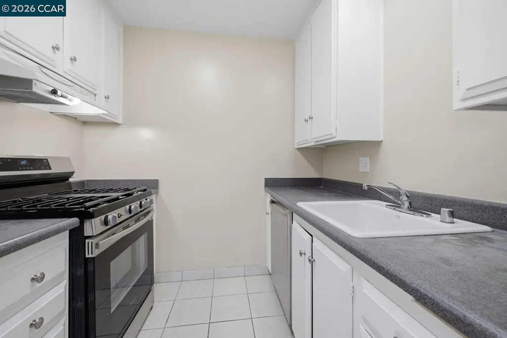 2037 Sierra Road Concord CA 94518