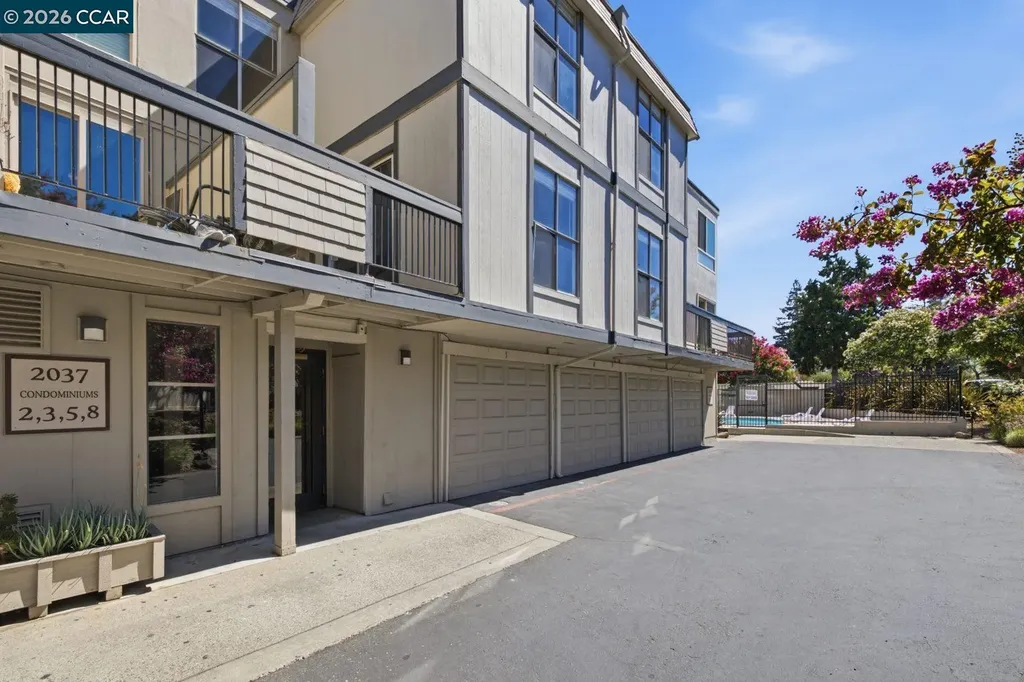 2037 Sierra Road Concord CA 94518