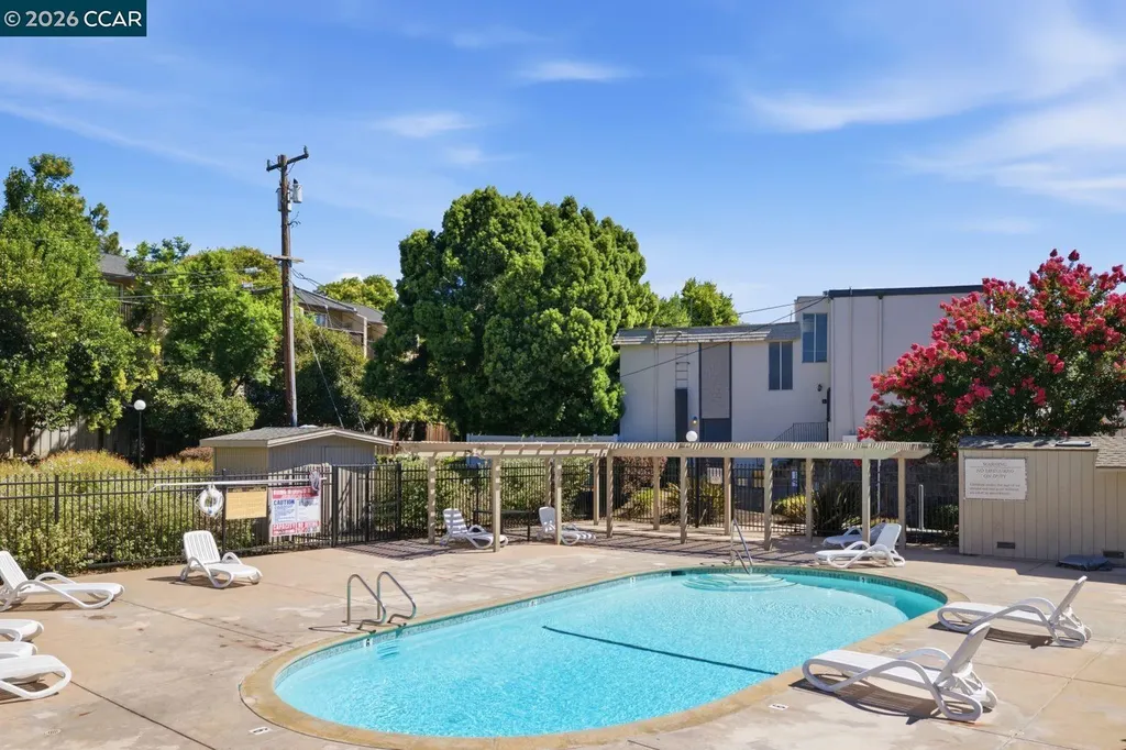 2037 Sierra Road Concord CA 94518
