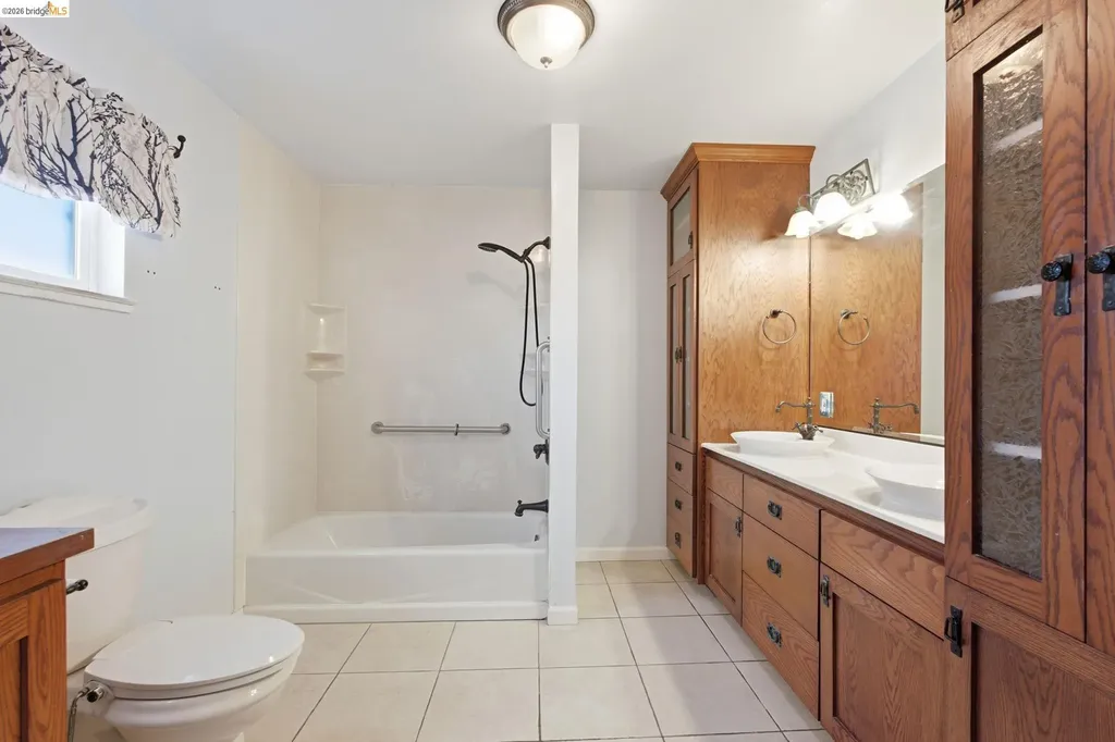 3427 Middleton Avenue Castro Valley CA 94546