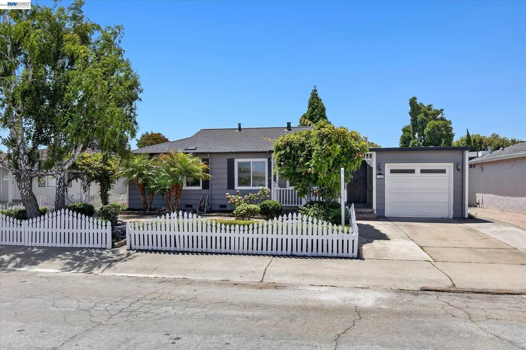 1154 Avon Avenue San Leandro CA 94579