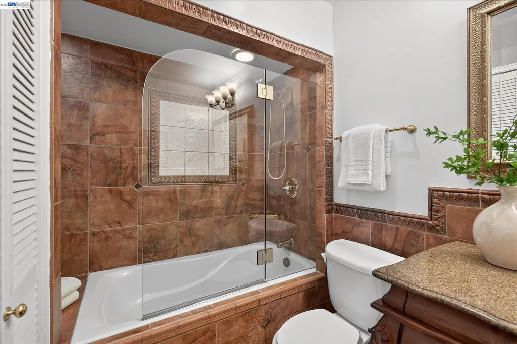 1154 Avon Avenue San Leandro CA 94579