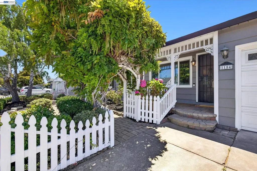 1154 Avon Avenue San Leandro CA 94579