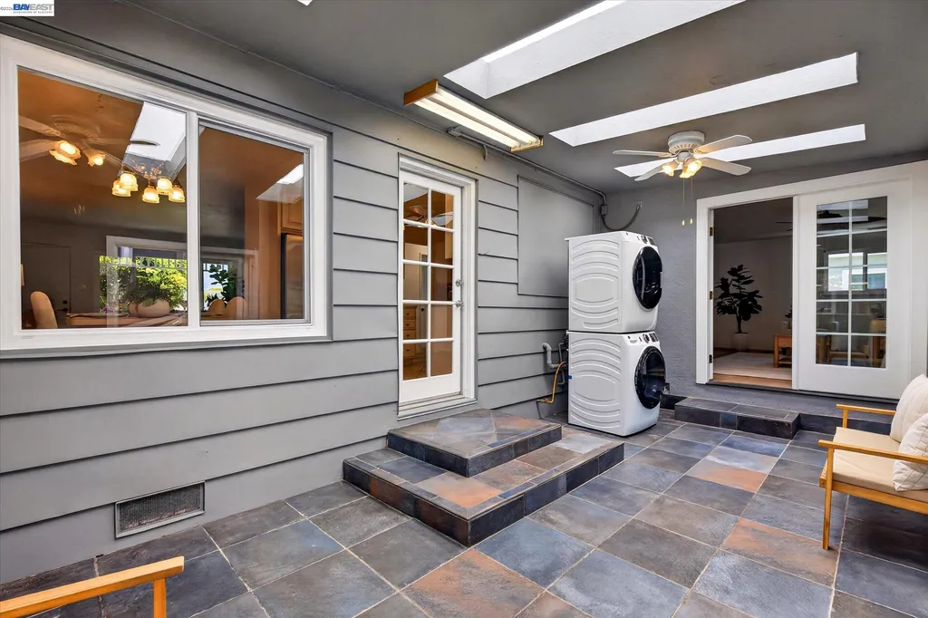 1154 Avon Avenue San Leandro CA 94579