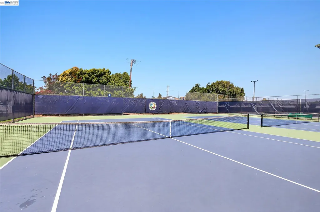 1154 Avon Avenue San Leandro CA 94579